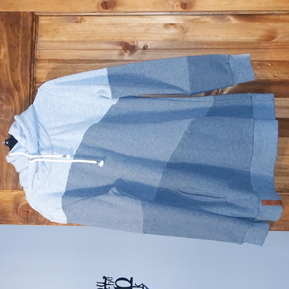 Ampersand  medium skyscraper single hoodie.